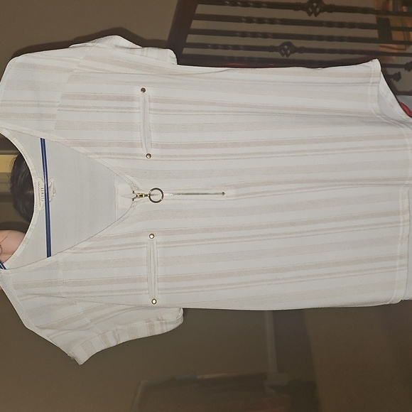 ⚡️Striped White Blouse with Zipper - Picture 2 of 4